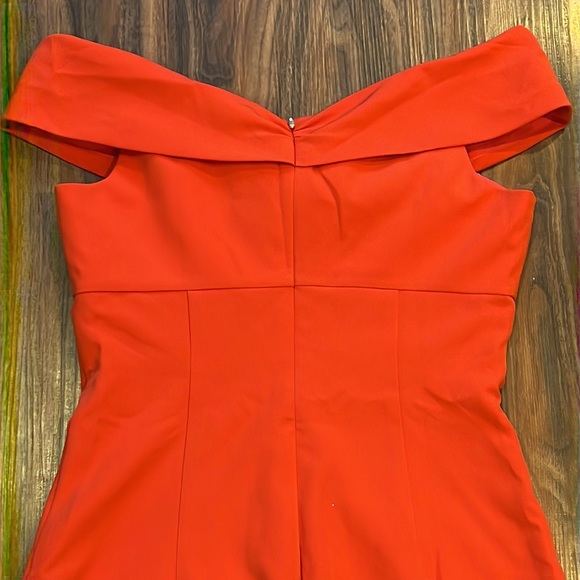 Trina Turk Imperative Dress - Picture 12 of 15